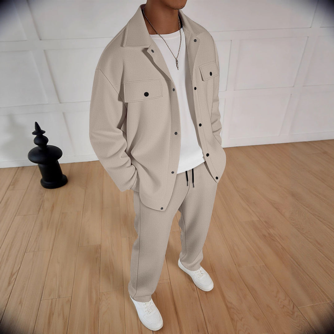 Elegant leisure suit for men with textured jacket and comfortable pants Amarae