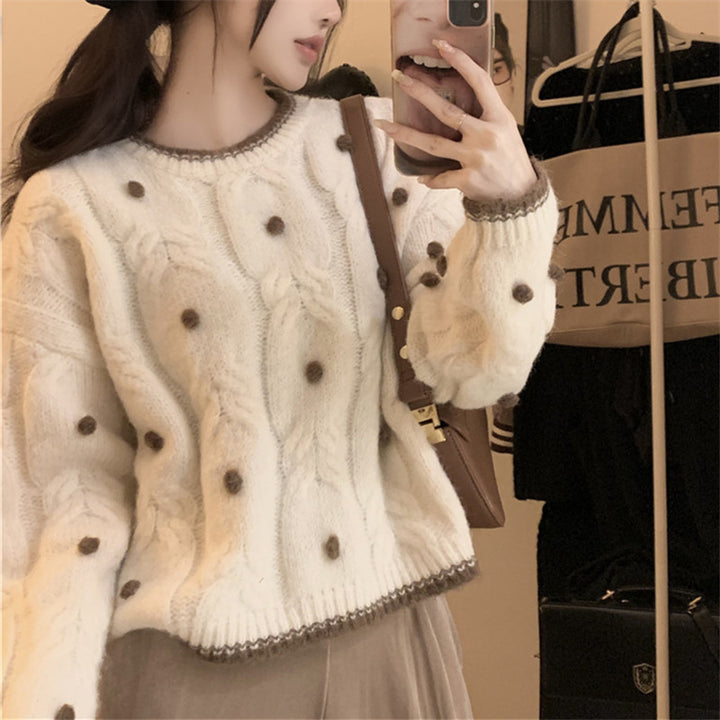 Sweater en tricot épais pour femmes avec détails de perles décoratives Chic & Stil