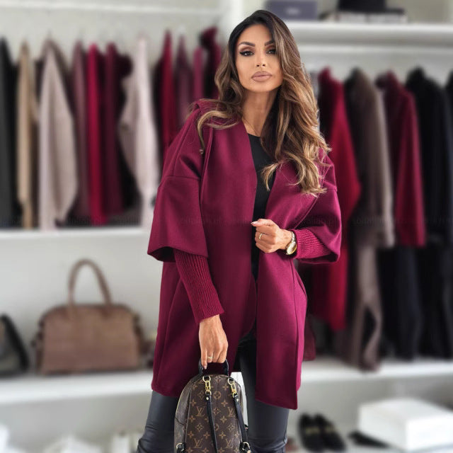 Women's hooded coat made of high-quality material with structured design Amarae
