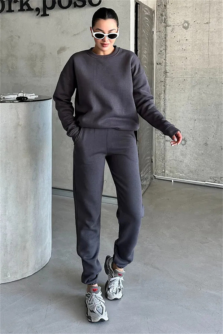 Amarae Comfortable Fleece Jogging Set for Women