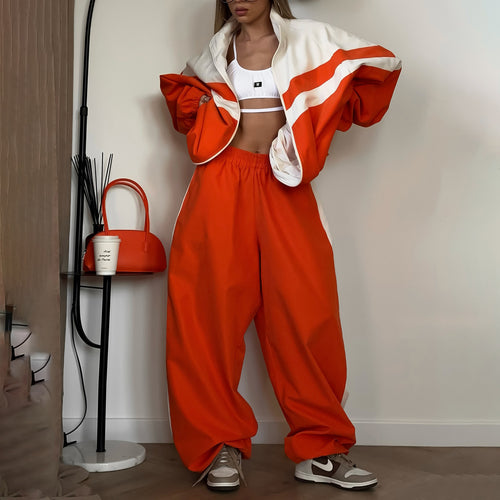 Women's sports set with zipper and wide pants Amarae