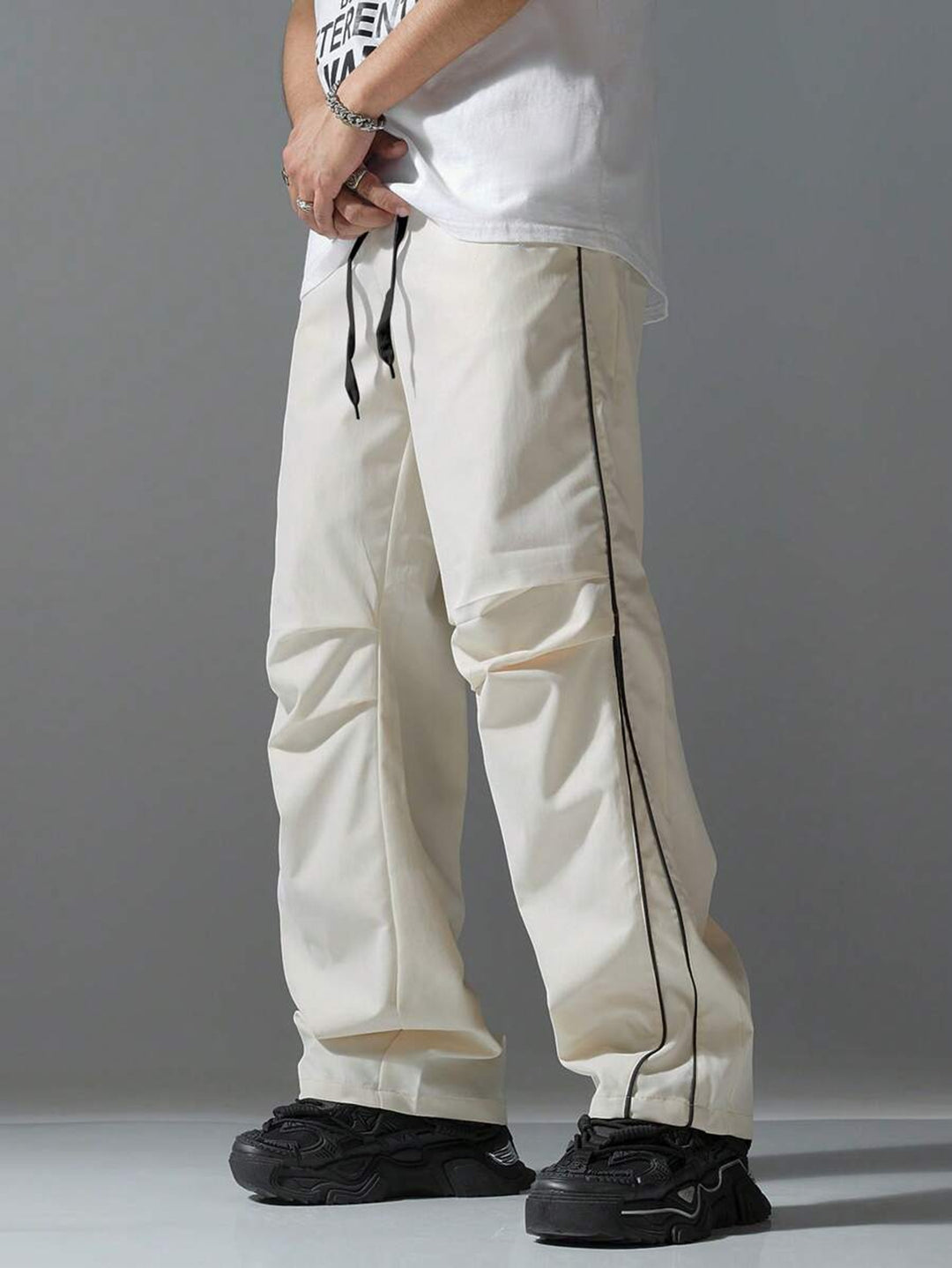 Lune London men's athletic leisure pants with side piping