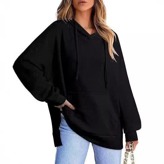 Casual hoodie for women with side slits and practical pockets Lune London