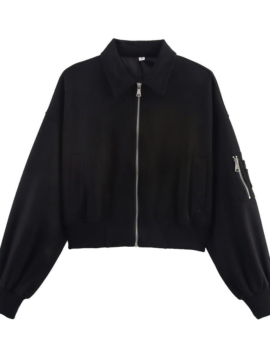 Women Modern Short Hoodie with Practical Pockets and Chic Zip Closure and Style