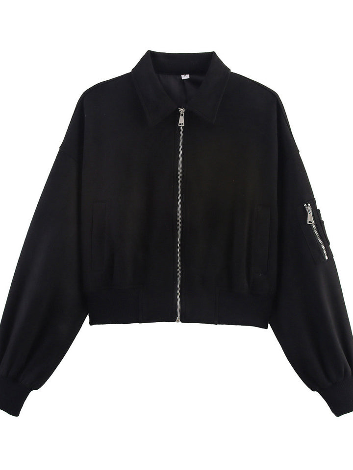 Women Modern Short Hoodie with Practical Pockets and Chic Zip Closure and Style