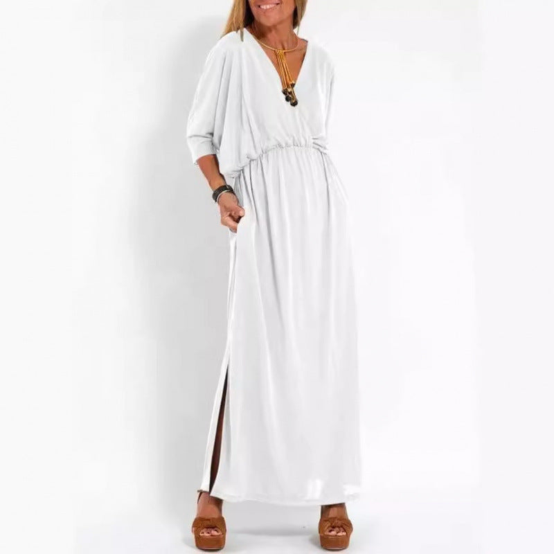 Casual maxi dress for women with V-neck and side slits Lune London