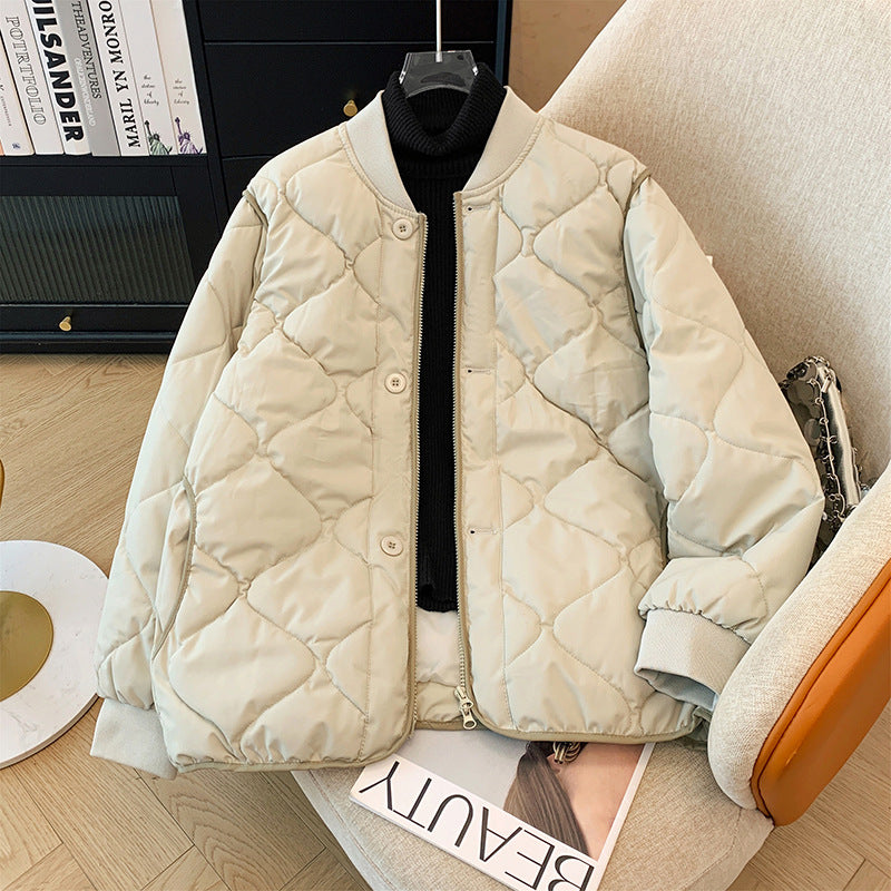 Ladies quilted jacket with zip and practical pockets Amarae