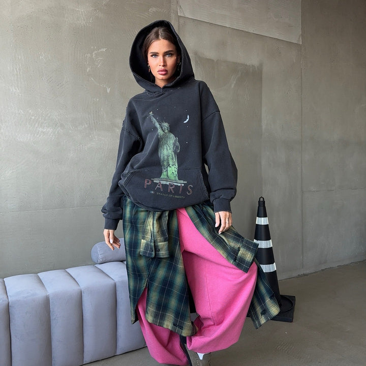 Oversized women's hoodie with artistic print Lune London