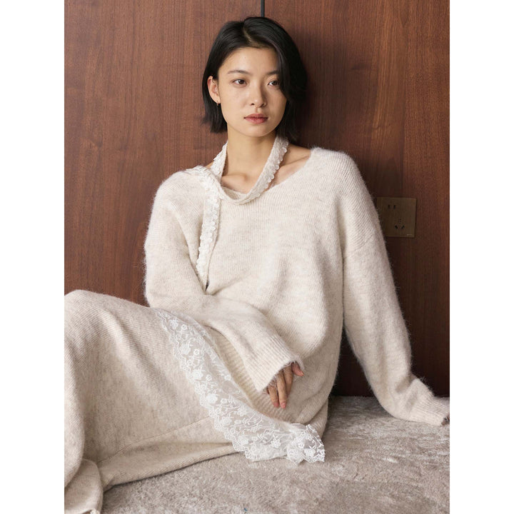 Women Longer Fluffy V-neck Mohair look Pullover with Lace Trim