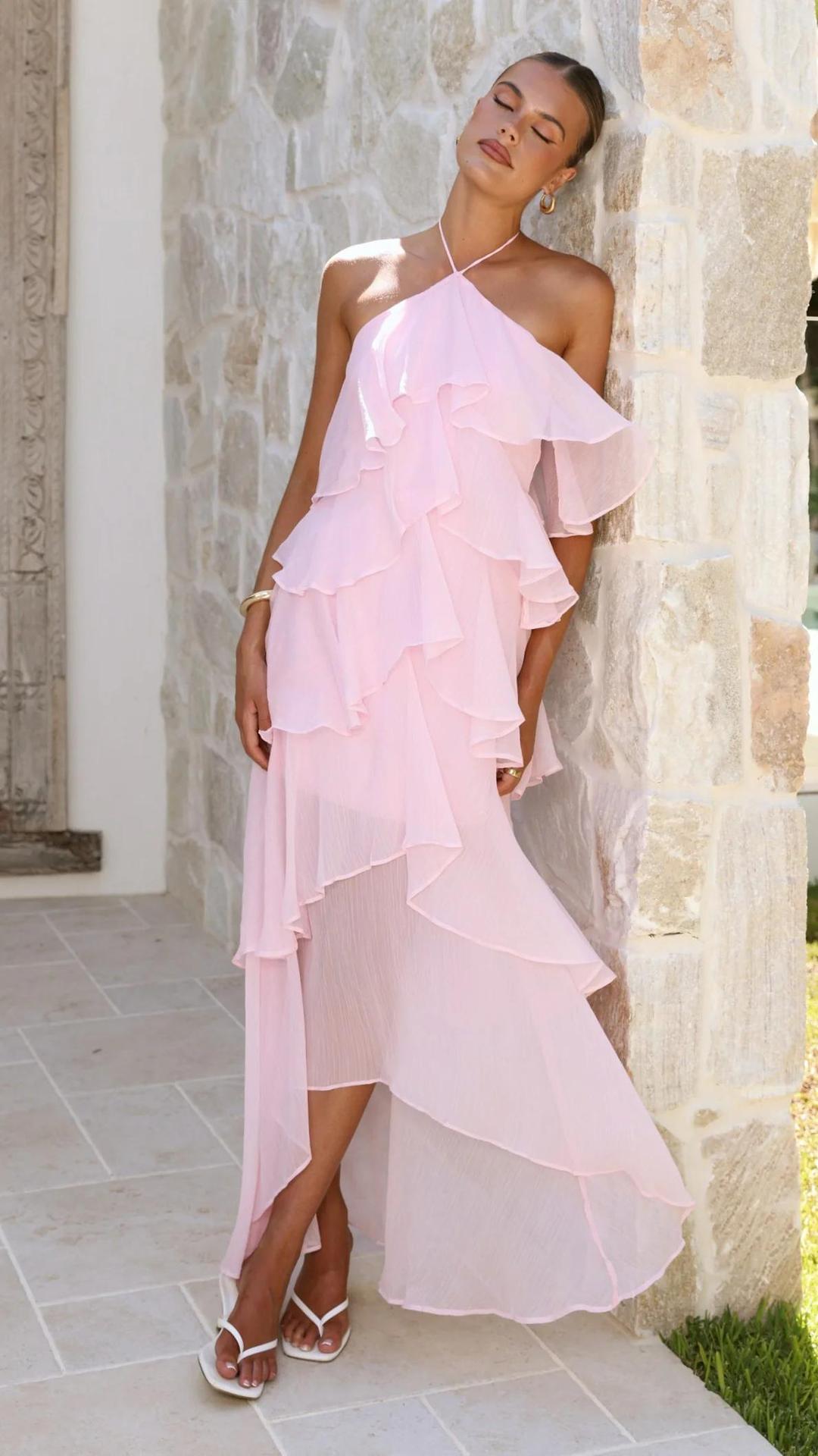 Chic & Stil Women's maxi dress with elegant overlay and floral ruffles