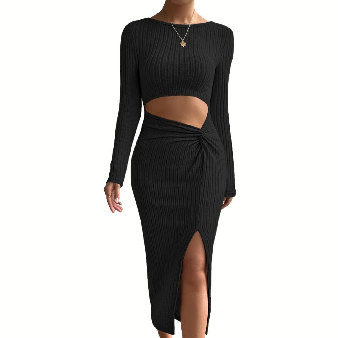 Robe midi élégante pour femme avec des découpes et un design croisé à la mode Chic & Stil