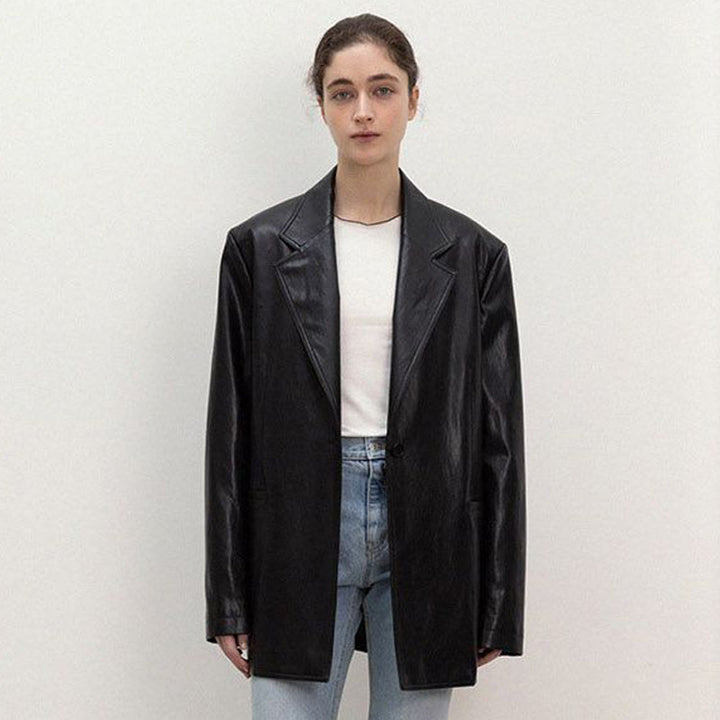 Women Elegant and versatile leather jacket with oversized style Lune London