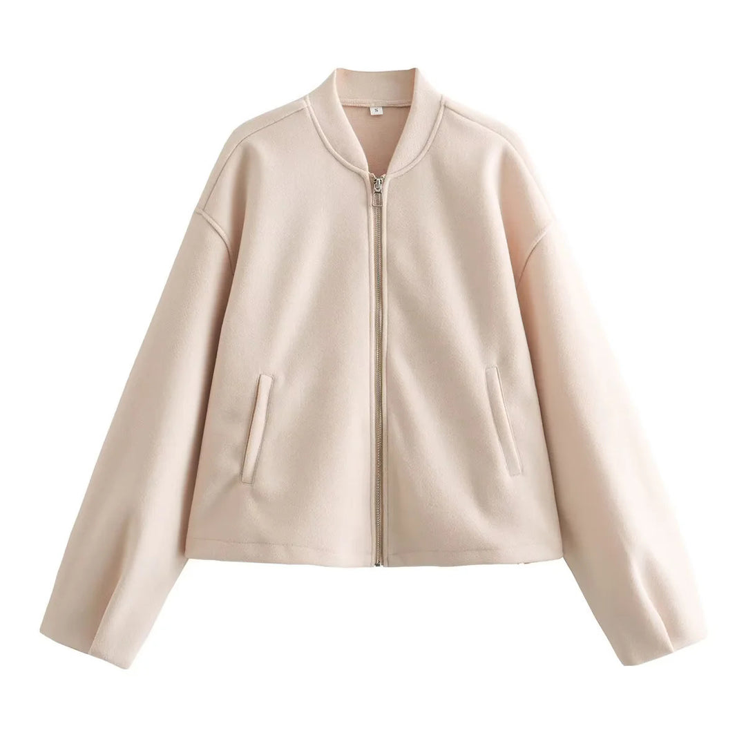 Casual quilted jacket for women with a modern cut and practical pockets Lune London