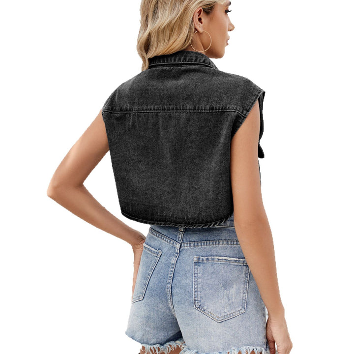 Denim vest for women in a modern cropped design with practical pockets Lune London