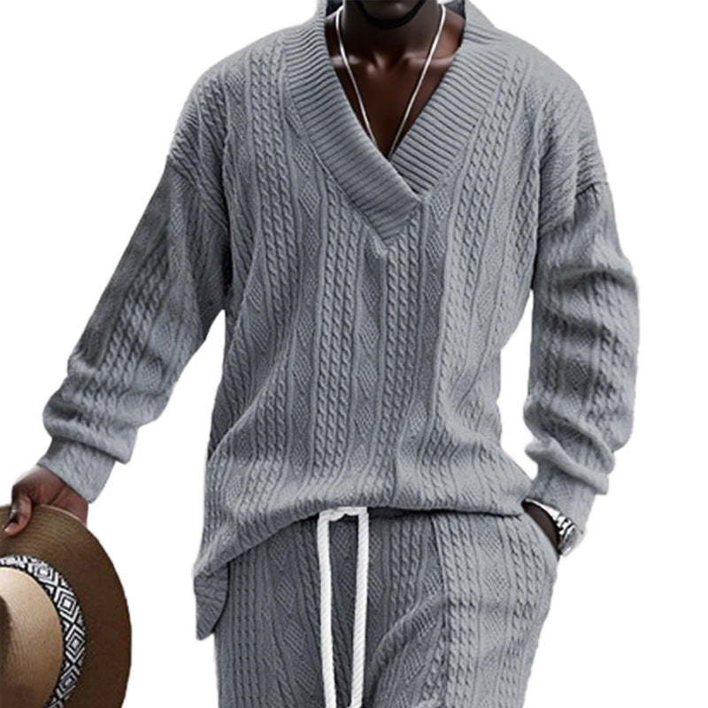 Knit sweater for men with a modern V-neck and a casual chic design
