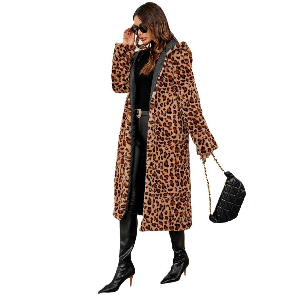 Ladies Luxurious Animal Fur Coat Amarae