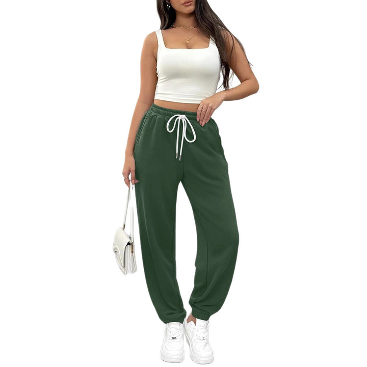 Comfortable sports pants for women with elastic waistband and drawstring Lune London