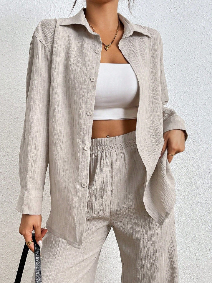 Ladies Lightweight and Airy Two-Piece Set with Structured Design Lune London