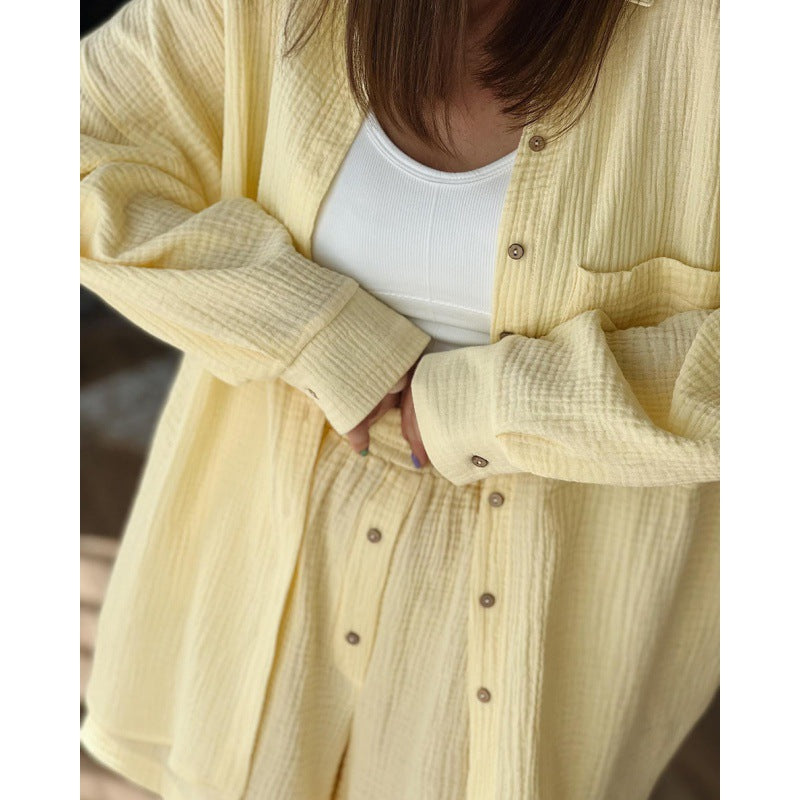 Casual women's outfit with button details and comfortable pockets Amarae