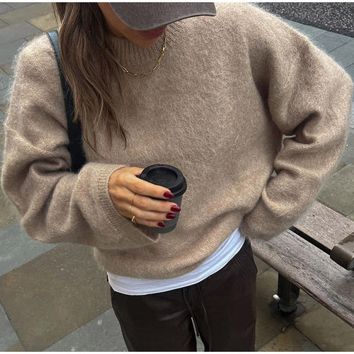 Oversized knitted sweater for women in soft cashmere blend Amarae
