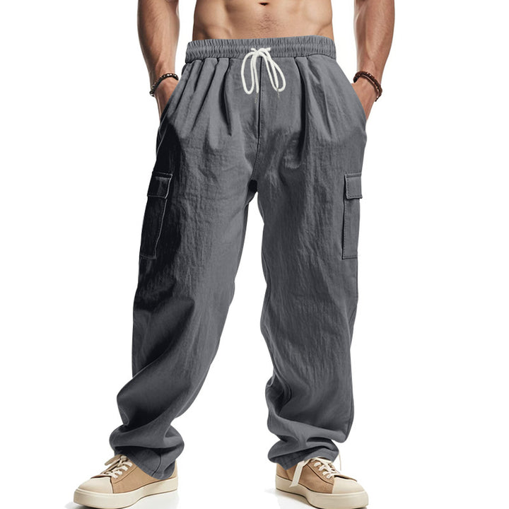 Casual cargo pants for men with elastic waistband and practical side pockets Lune London