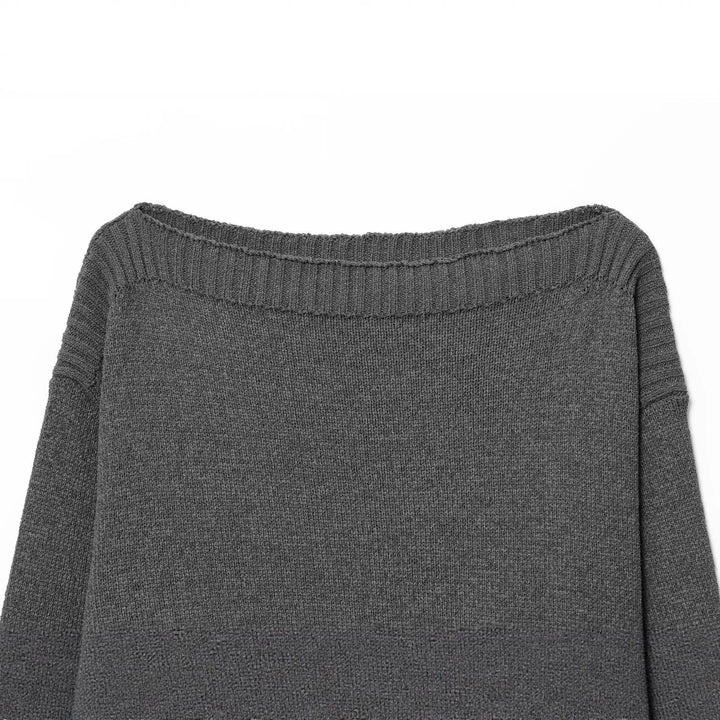 Comfortable knitted sweater for women with a loose fit and stylish finishes at the waist Lune London