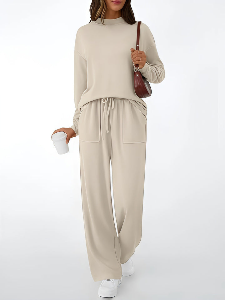 Ladies chic leisure suit