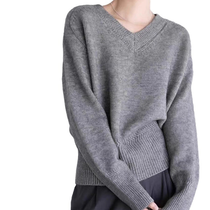 V-neck sweater for women in soft knit Lune London