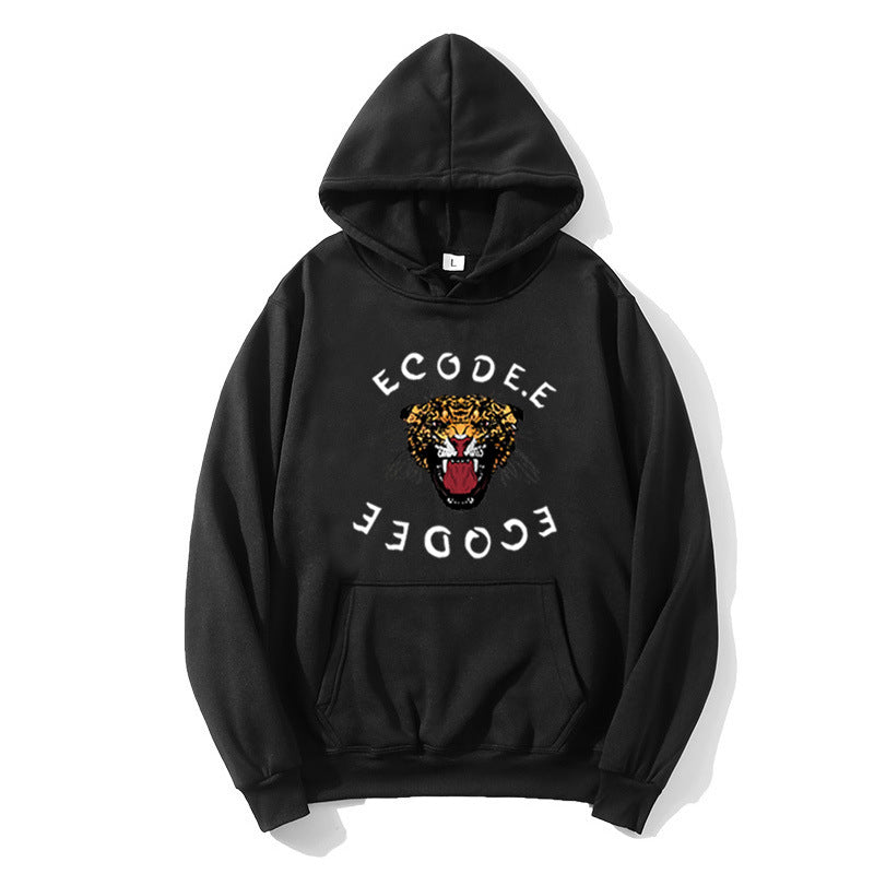 Women's hoodie with tiger-like graphic design Chic & Stil