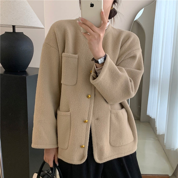 Ladies Soft Jacket with decorative buttons and large pockets Lune London