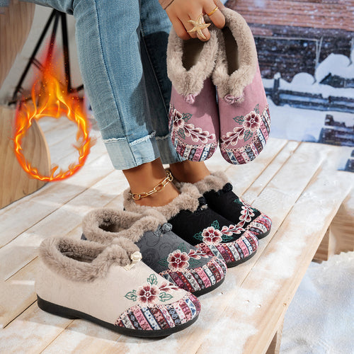 Slippers for women with soft lining and trendy floral design Amarae