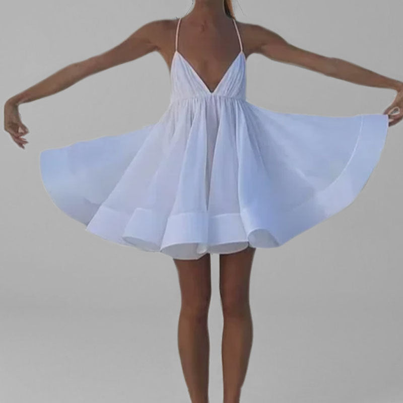 Robe décontractée d'été pour femmes avec décolleté en V profond et jupe évasée Chic & Stil