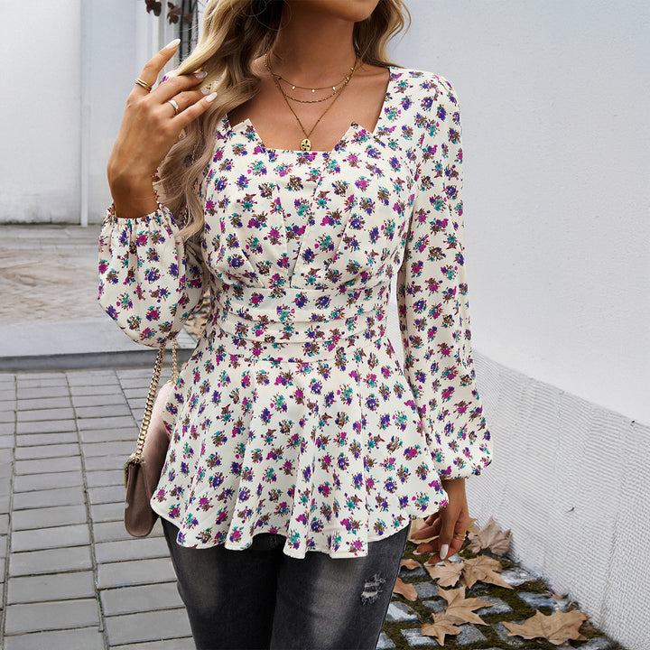 Women's blouse with ruching details and a floral pattern Lune London