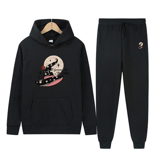 Women's Hooded Sweatshirt and Jogging Pants Set with Cool Halloween Design Chic & Stil