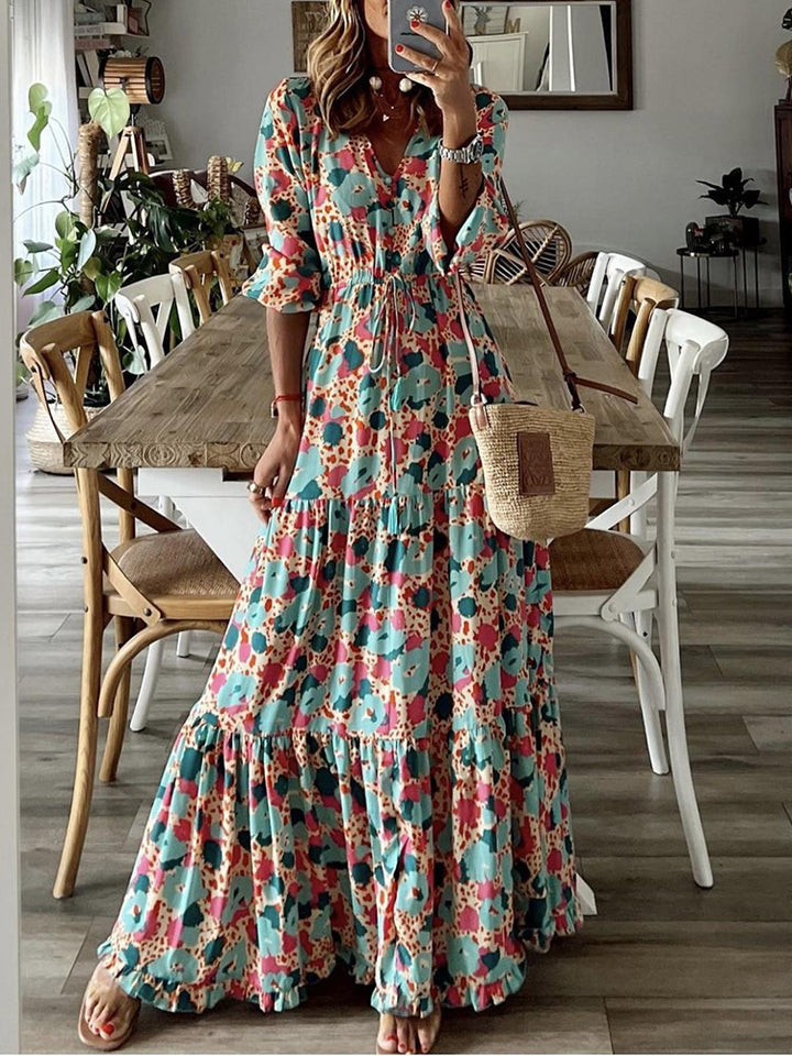Maxi dress for women with a delicate paisley pattern and an elegant button placket Lune London