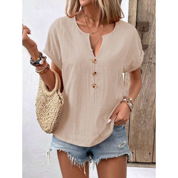 Casual blouse for women with button placket and round collar Amarae