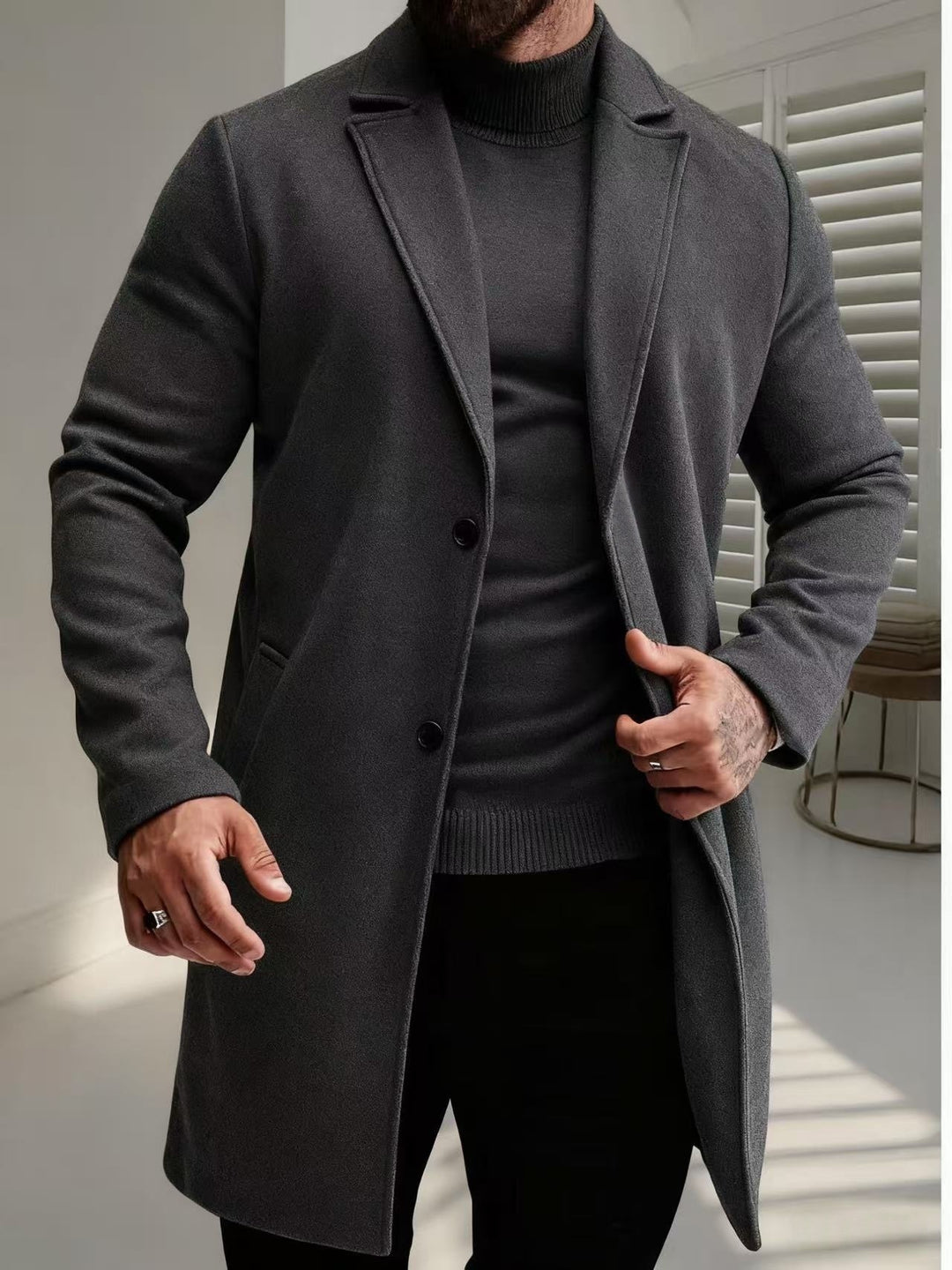 Elegant wool coat for men Lune London