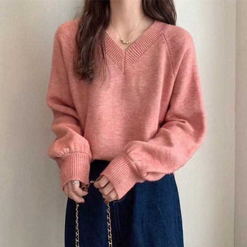Ladies elegant V-neck sweater with a fine knitted texture Amarae