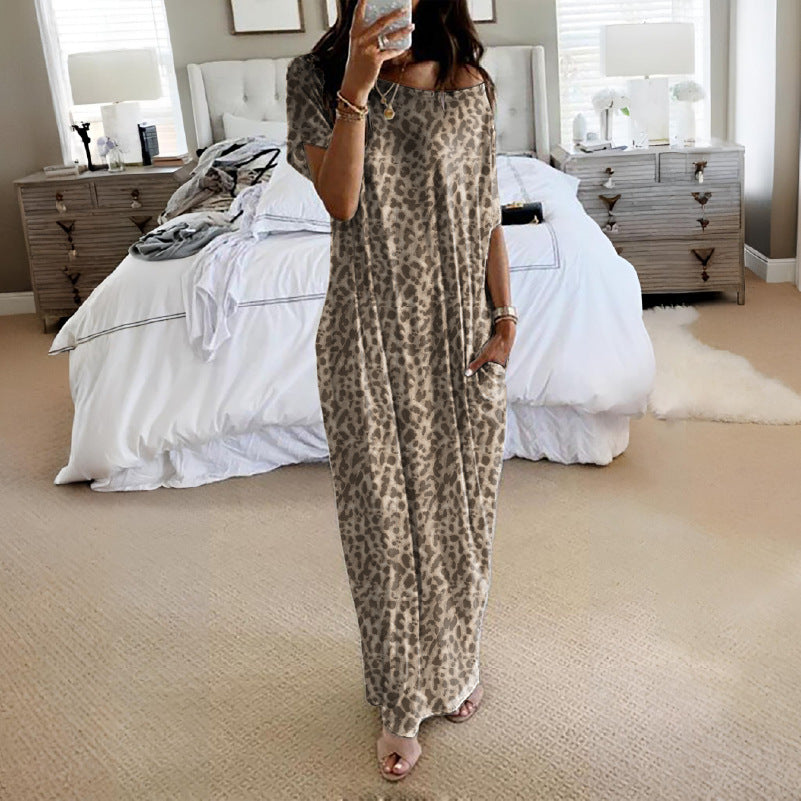 Women Loose Maxi Dress with Animal Print and Side Pockets Lune London