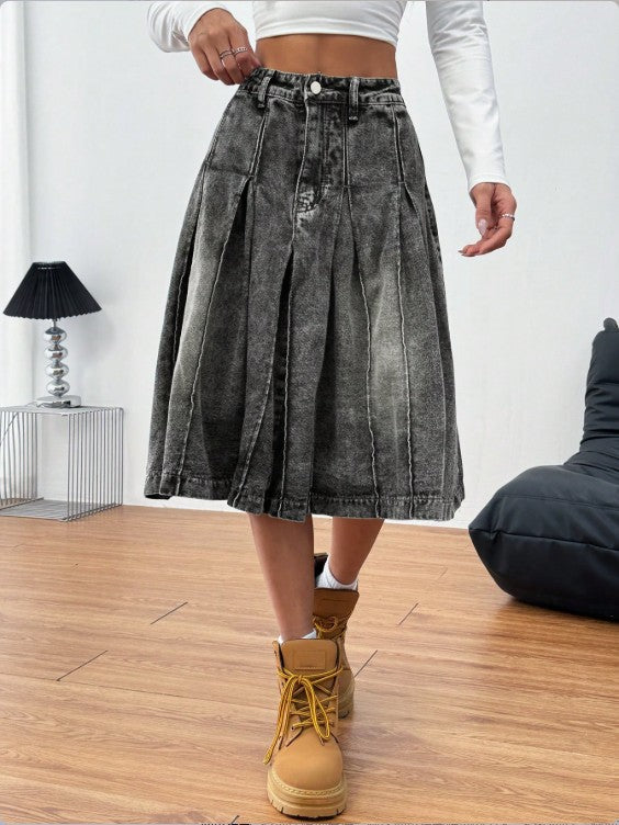 Ladies midi skirt made of denim with vintage wash, pleats and high waist Amarae