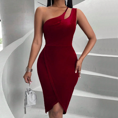 Robe portefeuille pour femmes avec coupe asymétrique et décolleté élégant en cascade Chic & Stil