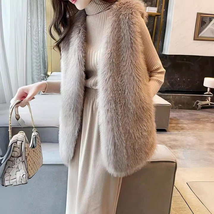 Ladies Faux Fur Gilet Lune London