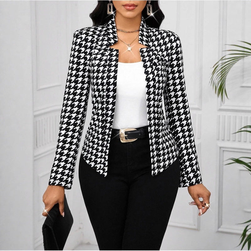 Ladies elegant blazer jacket with houndstooth pattern and tailored fit Lune London