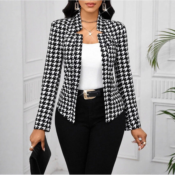 Ladies elegant blazer jacket with houndstooth pattern and tailored fit Lune London