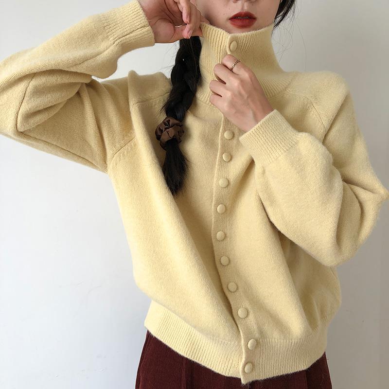 Cardigan à la mode pour femmes avec détails de boutons Chic & Stil