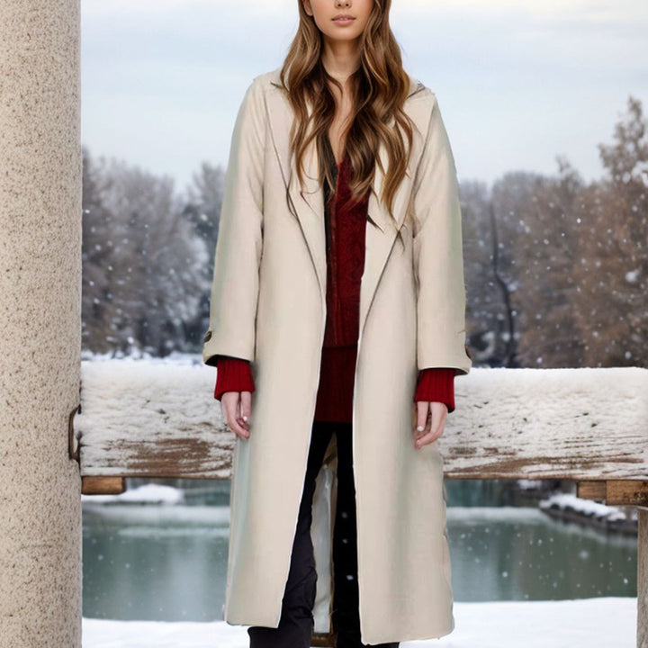 Women elegant coat with a minimalist design and high-quality details Lune London