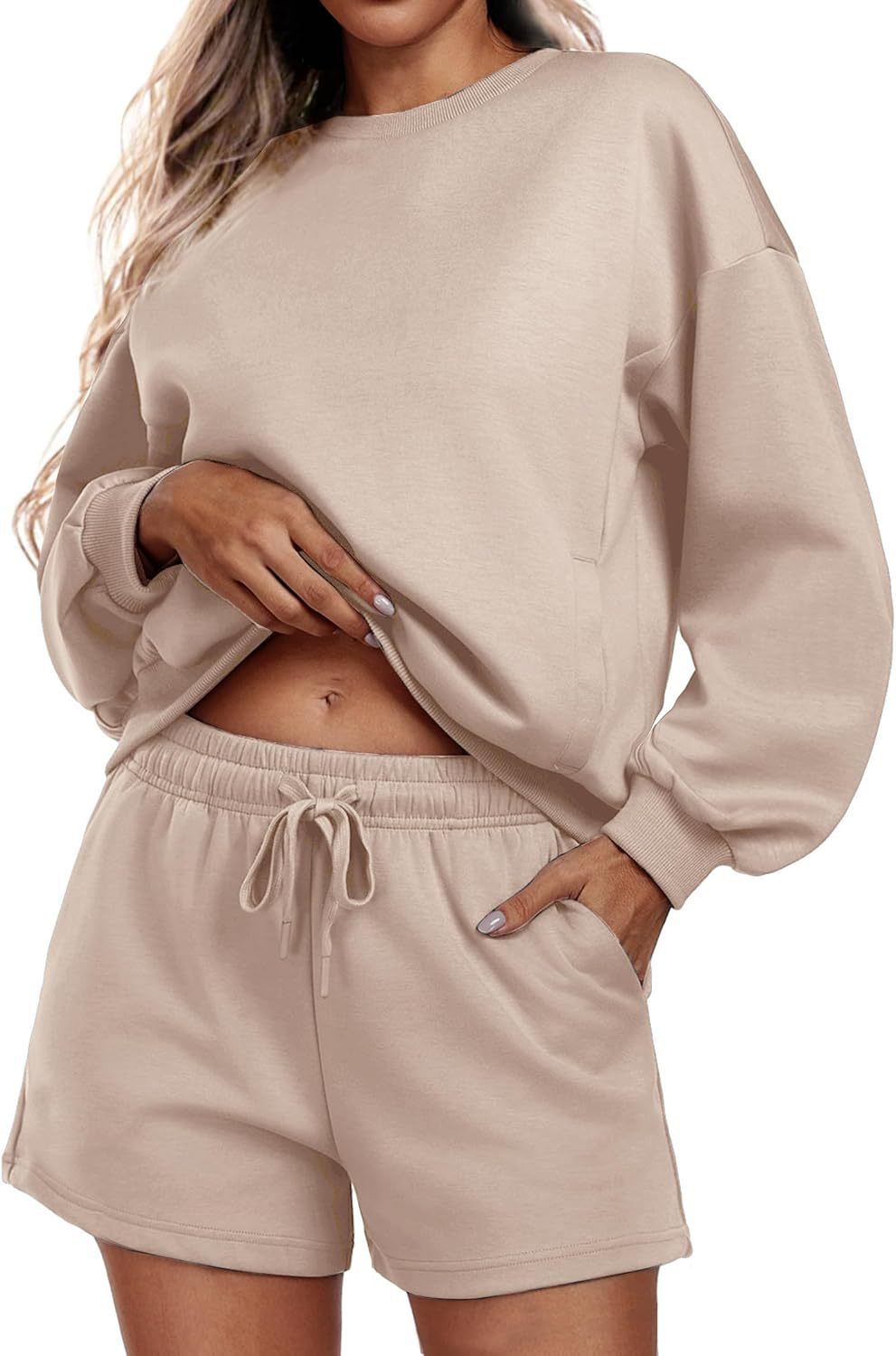 Ladies chic leisure suit