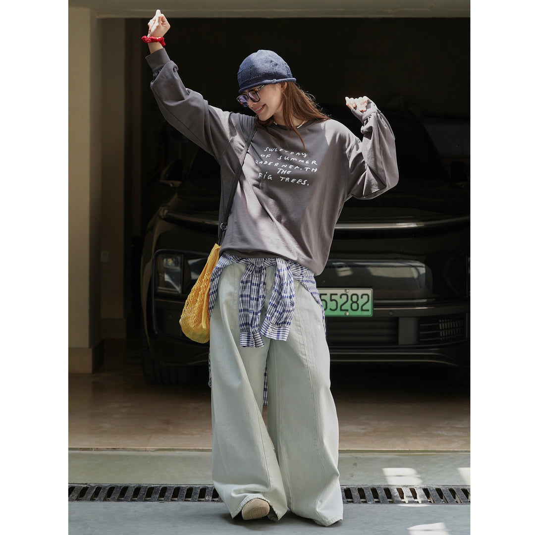 Women Loose Oversized Sweatshirt made of cotton jersey with round neck and statement print Amarae
