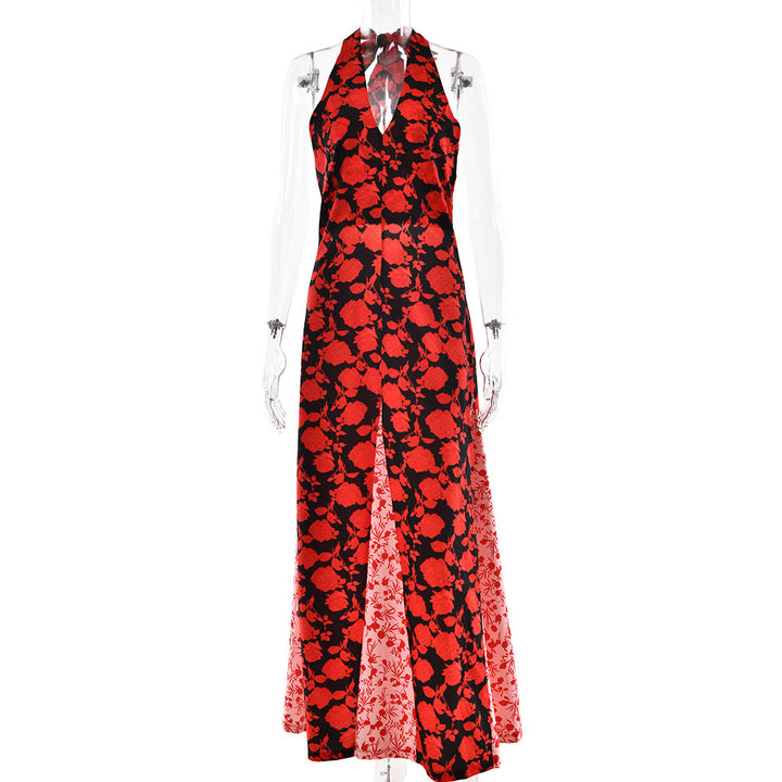 Robe maxi d'été pour femmes avec des accents floraux et un décolleté profond Chic & Stil