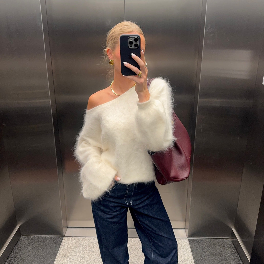 Women Soft Mohair Blend Pullover with Oversized Sleeves Lune London